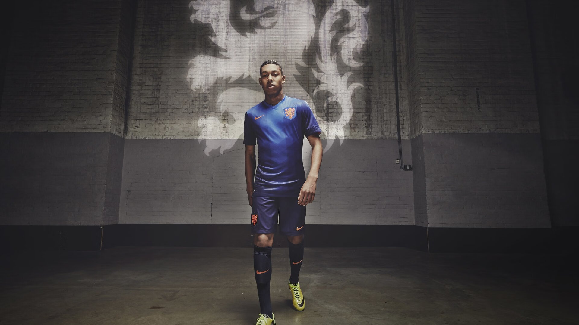 《竞技场景的未来：虚拟现实与增强现实的结合》，现场竞技类小游戏